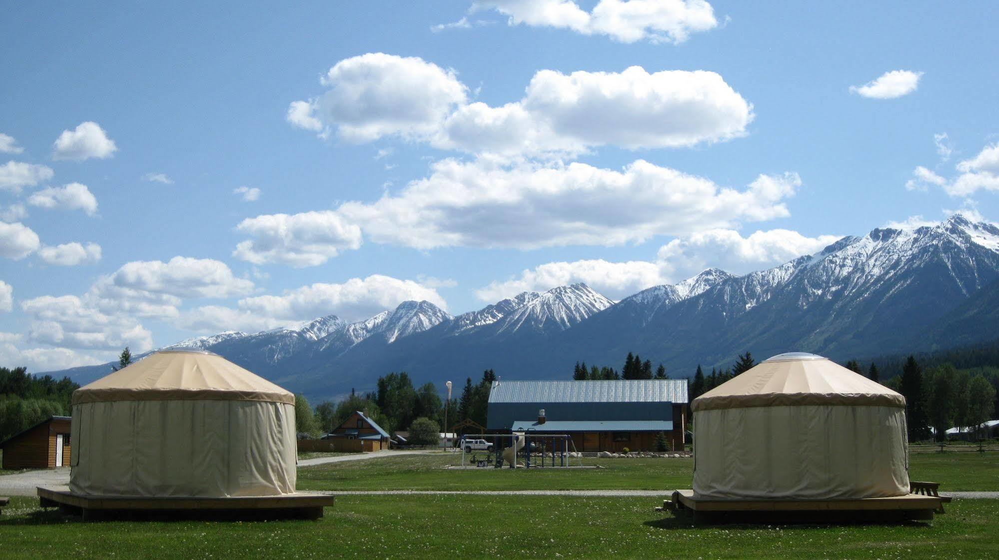 Golden Eco Adventure Ranch公寓 外观 照片
